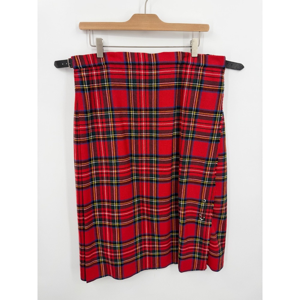 Tally-Ho Tartan Kilt Wrap Skirt Womens 34 Red Plaid Wool Pleated Buckle Straps